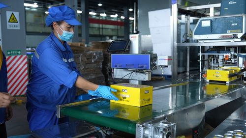 紅果經(jīng)濟開發(fā)區(qū) 假期不停工,企業(yè)生產(chǎn)忙