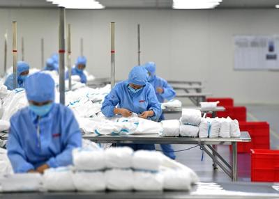 河南長垣:出口防疫物資生產(chǎn)忙